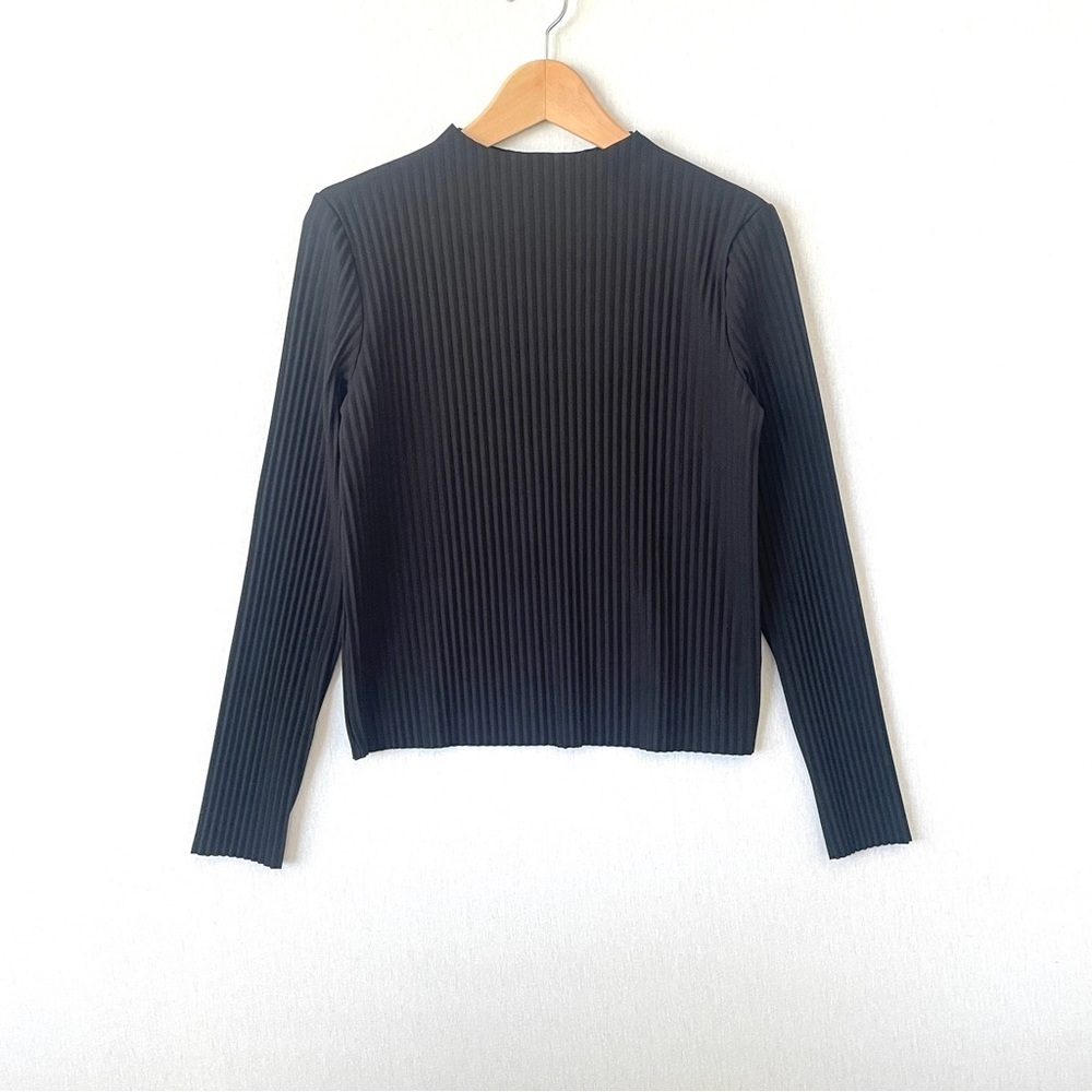 Aritzia Babaton Advocate Blouse Black - Picture 4 of 13